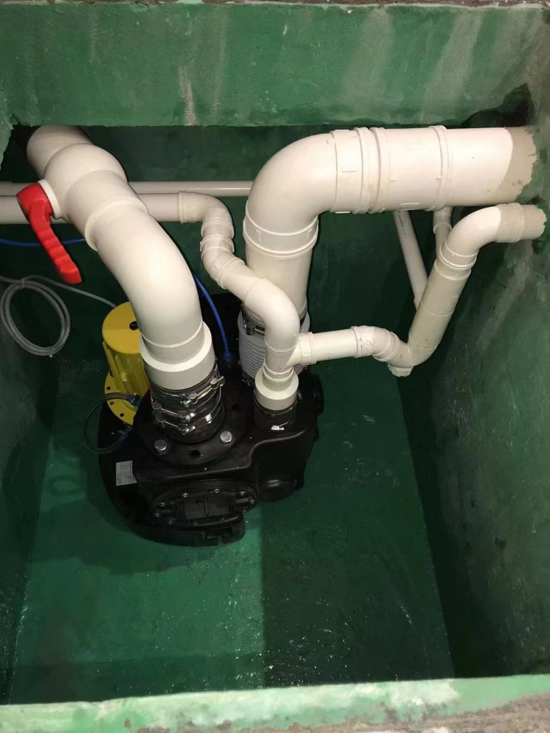 污水提升器